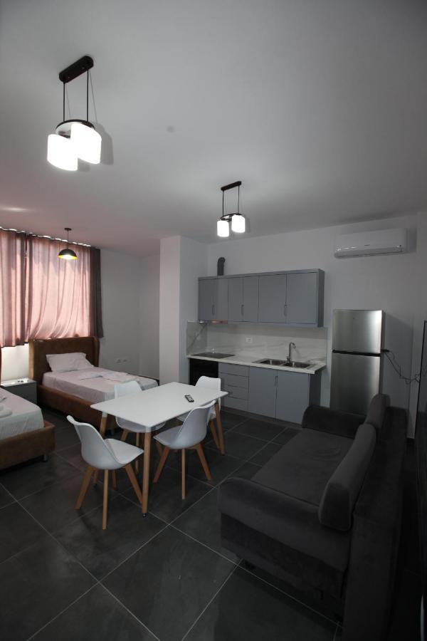Deda Apartments Саранда Экстерьер фото