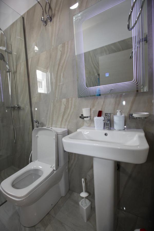 Deda Apartments Саранда Экстерьер фото