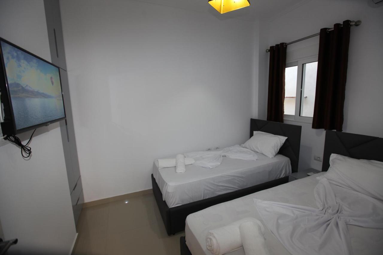 Deda Apartments Саранда Экстерьер фото